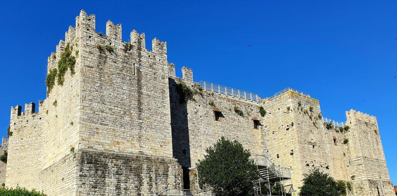 Castle Rooms Прато Екстер'єр фото